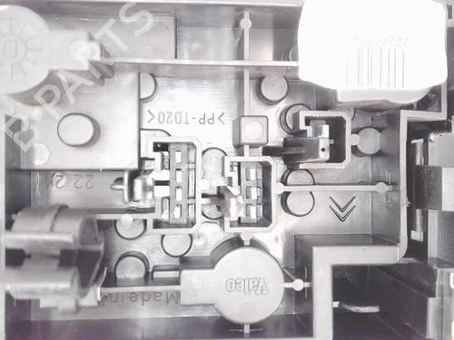 Right taillight CITROËN XANTIA (X1_, X2_) 2.0 HDI 109 | BP25360103C35 