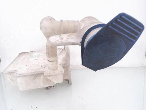 Windscreen washer tank VW CADDY III Box Body/MPV (2KA, 2KH, 2CA, 2CH) 1.9 TDI | BP25360725C113 