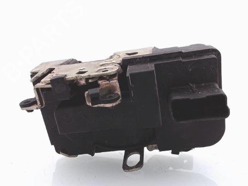 Used Front left lock PEUGEOT 206 Hatchback (2A/C) 1.1 i (60 hp) 25366557