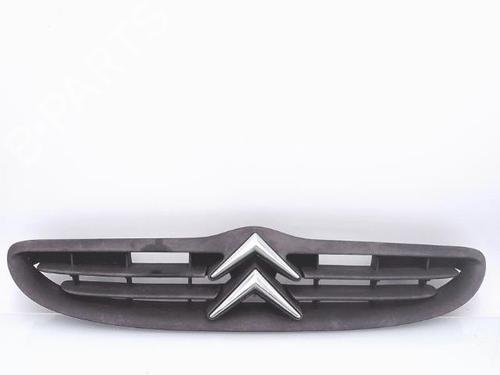 Used Grille Grille 25372486 25372486