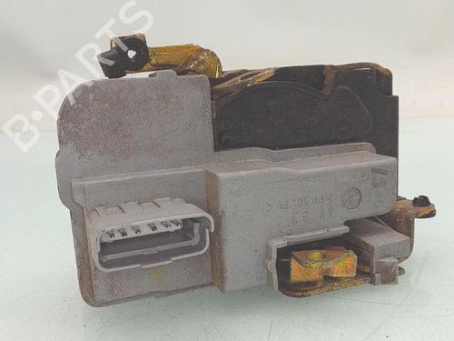 Used Front left lock PEUGEOT 206 Hatchback (2A/C) 1.4 i (75 hp) 33050892