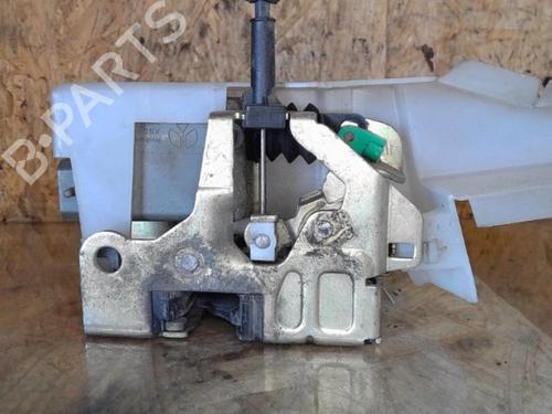 Front right lock RENAULT CLIO II Hatchback Van (SB0/1/2_) 1.9 D (SB0R) | BP25372955C97 