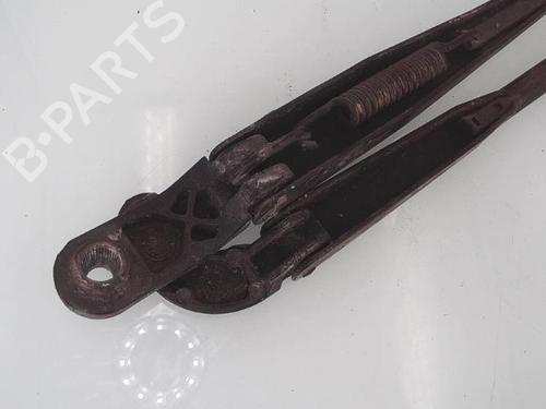 Used Front windshield wiper arm Front windshield wiper arm 25349896 25349896