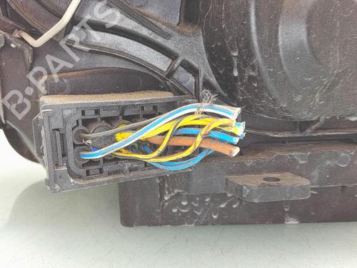 Używane Lampa przednia prawa Lampa przednia prawa BMW 1 (E87) 116 i (122 hp) 36479353 36479353