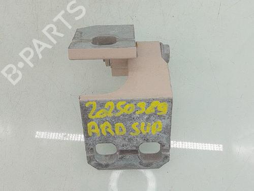 Used Hinge/Door check strap FIAT 500X (334_) 1.6 D Multijet (334AXA1B, 334AXA11) (120 hp) 30528762
