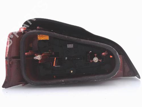 Used Right taillight Right taillight PEUGEOT 106 II (1A_, 1C_) 1.1 i (60 hp) 25372449 25372449