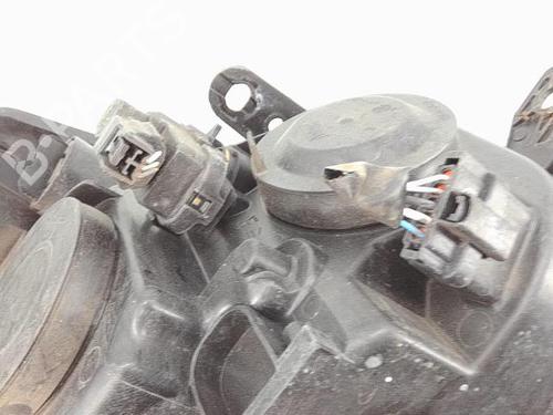 Left headlight RENAULT CLIO III (BR0/1, CR0/1) 1.2 16V (BR02, BR0J, BR11, CR02, CR0J, CR11) | BP29166057C28 