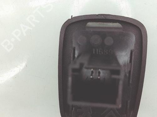 Right rear window switch CITROËN C5 III (RD_) 1.6 HDi 110 (RD9HZC) | BP29699582I28 