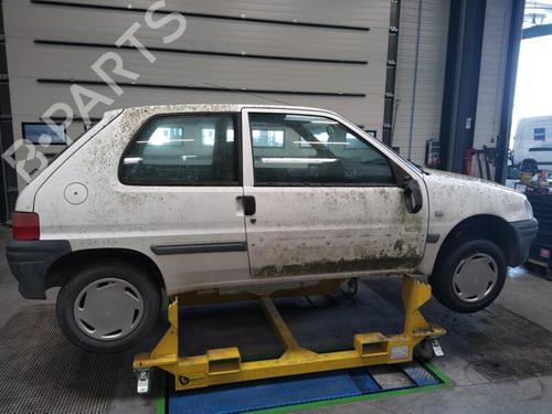 Left taillight PEUGEOT 106 II (1A_, 1C_) 1.0 i | BP25372670C34 