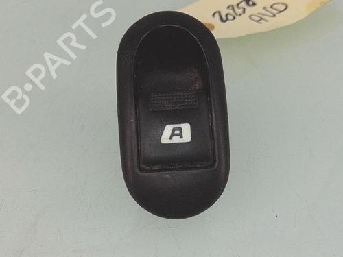 Used Right front window switch PEUGEOT 1007 (KM_) 1.4 HDi (68 hp) 26617481