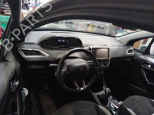 Right headlight PEUGEOT 208 I (CA_, CC_) 1.2 VTI 82 | BP28710006C29 