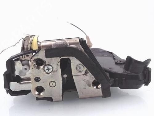 Front left lock TOYOTA COROLLA Verso (ZER_, ZZE12_, R1_) 2.0 D-4D (CUR10_, CUR10R) | BP25371999C98 