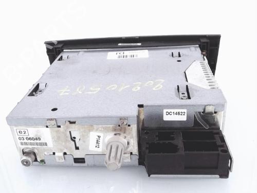 Used Radio RENAULT KOLEOS I (HY_) 2.0 dCi (HY0K) (150 hp) 25369943