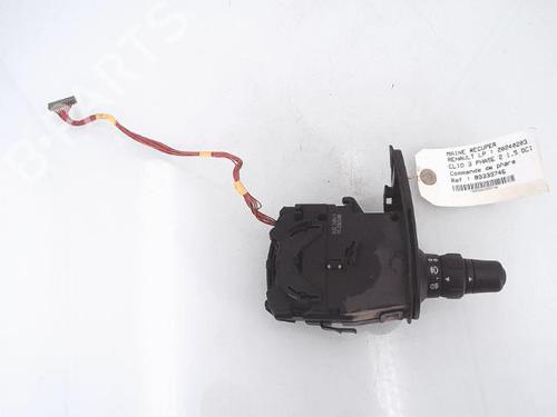 Used Headlight switch RENAULT CLIO III (BR0/1, CR0/1) 1.5 dCi (C/BR0G, C/BR1G) (68 hp) 25360471