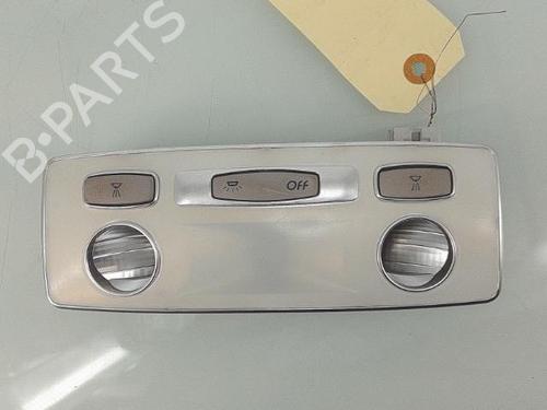 Used Interior roof light RENAULT LAGUNA III (BT0/1) 1.5 dCi (BT00, BT0A, BT0T, BT1J) (110 hp) 25371336