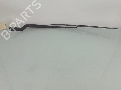 Front windshield wiper arm FORD FIESTA V (JH_, JD_) 1.4 16V | BP25937563C143 