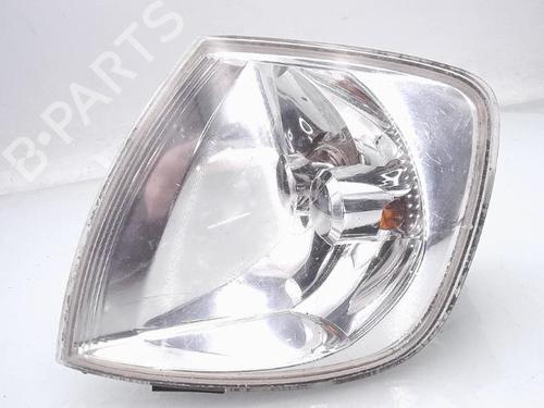 Intermitente delantero izquierdo VW POLO (6N2) 1.9 SDI (64 hp) 25353086
