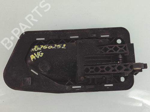 Used Front left interior door handle Front left interior door handle PEUGEOT 306 Break (7E, N3, N5) 1.6 (98 hp) 27548457 27548457