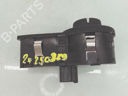 Used Headlight switch Headlight switch FIAT 500X (334_) 1.6 D Multijet (334AXA1B, 334AXA11) (120 hp) 30520310 30520310