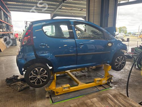 Front left panel PEUGEOT 107 (PM_, PN_) 1.0 | BP39032080C58 - Image 13