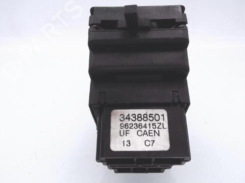 Used Switch Switch PEUGEOT 306 Hatchback (7A, 7C, N3, N5) 1.4 (75 hp) 25369461 25369461