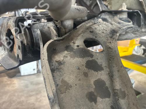 left-front-suspension-arm-citroen-c4-picasso-ii-2013-38767408 main image