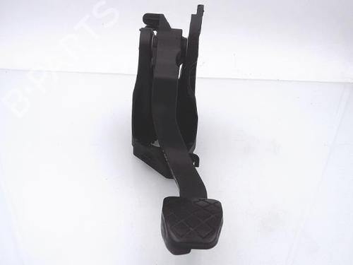 koblingspedal VW POLO V (6R1, 6C1) 1.6 TDI (90 hp) 25363821
