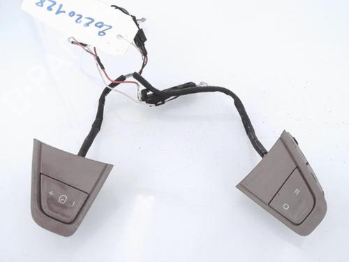 Used Switch Switch RENAULT SCÉNIC III (JZ0/1_) 1.9 dCi (JZ0J, JZ1J, JZ1K, JZ1S) (131 hp) 25351303 25351303