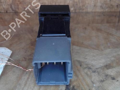 Used Warning switch Warning switch PEUGEOT 406 (8B) 1.9 TD (90 hp) 25372969 25372969