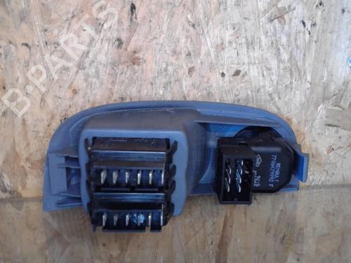 Used Switch RENAULT MEGANE I (BA0/1_) 1.9 dTi (BA08, BA0N) (98 hp) 25365421