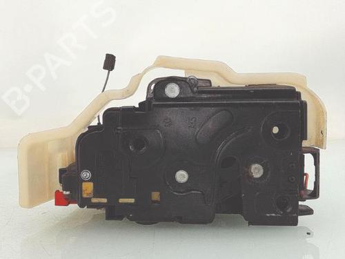 Rear left lock VW JETTA III (1K2) 2.0 TDI 16V | BP30646333C100