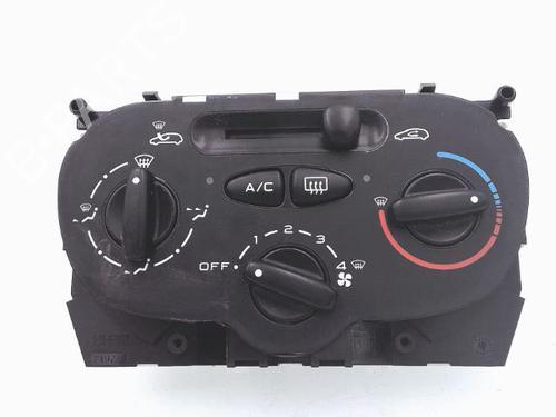 climate-control-peugeot-206-2l_-2m_-2009-2010-2011-2012-2013-25354747 main image