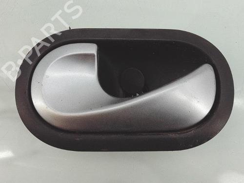 Used Front left interior door handle RENAULT CLIO III (BR0/1, CR0/1) 1.5 dCi (BR17, CR17) (86 hp) 29154323