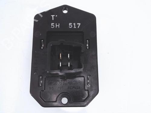 Used Heater resistor Heater resistor TOYOTA YARIS (_P9_) 1.4 D-4D (NLP90_, NLP90R) (90 hp) 25355523 25355523