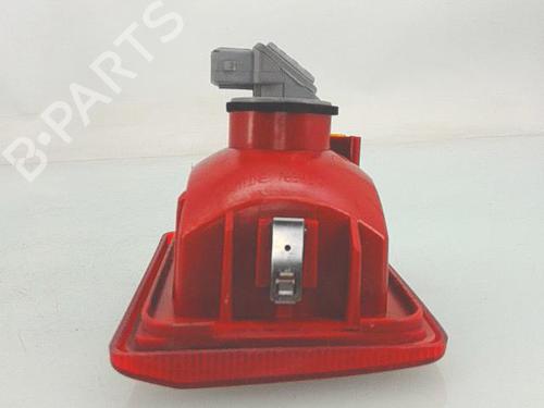 Rear fog light PEUGEOT 407 SW (6E_, 6D_) 2.0 HDi 135 | BP29608353C37