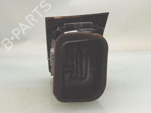 Difusor / Saída de ar Difusor / Saída de ar VW GOLF VII (5G1, BQ1, BE1, BE2) 2.0 TDI (150 hp) 39725119 39725119
