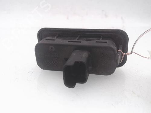 Used Switch Switch RENAULT SCÉNIC III (JZ0/1_) 1.5 dCi (110 hp) 25368732 25368732