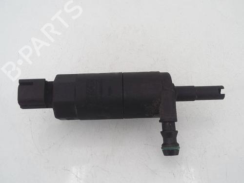 Used Washer pump Washer pump VOLVO V50 (545) 2.0 D (136 hp) 25360167 25360167