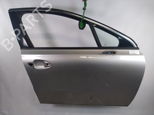 Used Right front door PEUGEOT 508 I (8D_) 1.6 HDi (112 hp) 25363060