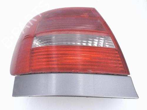 Used Left taillight Left taillight AUDI A4 B5 (8D2) 1.9 TDI (116 hp) 25369738 25369738