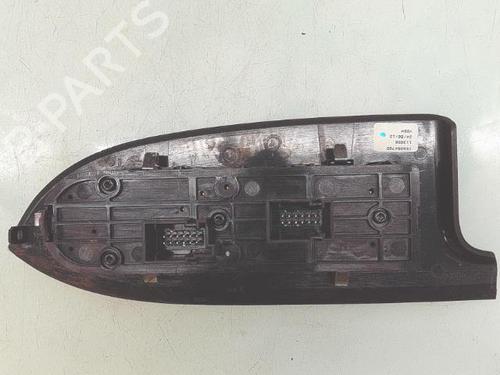 Venstre fortil elrude kontakt Venstre fortil elrude kontakt ALFA ROMEO GIULIETTA (940_) 2.0 JTDM (940.FXL1A) (140 hp) 37187622 37187622