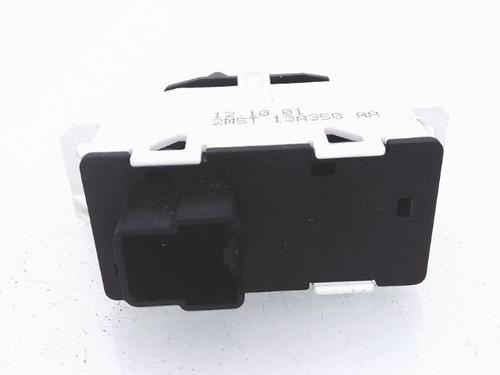 Warnblinkschalter FORD FOCUS I (DAW, DBW) 1.6 16V | BP25358131I22 