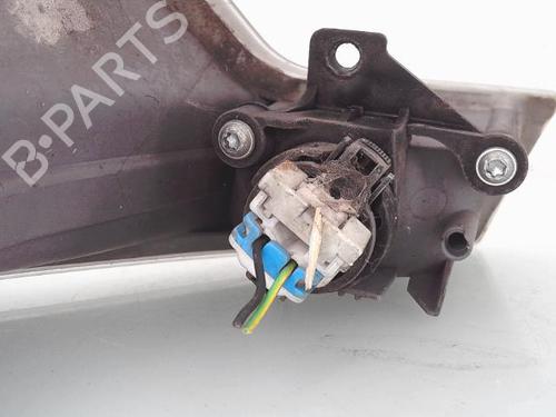 right-front-fog-light-citroen-c5-iii-break-rw_-2008-2009-2010-2011-2012-2013-2014-2015-2016-2017-25353896 main image
