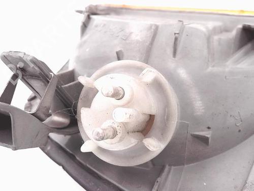 Used Right front indicator MERCEDES-BENZ 124 Saloon (W124) 250 D (124.125) (94 hp) 25357095