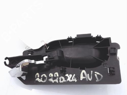 Used Front right interior door handle PEUGEOT 307 Break (3E) 2.0 HDI 110 (107 hp) 25361173