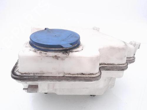 Used Windscreen washer tank MERCEDES-BENZ B-CLASS Sports Tourer (W245) B 180 CDI (245.207) (109 hp) 25357878