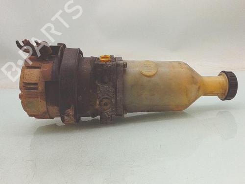 Used Steering pump Steering pump 32046838 32046838