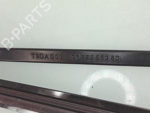 Used Front windshield wiper arm Front windshield wiper arm 26954316 26954316