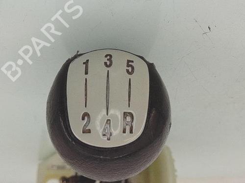 Used Gear lever Gear lever LANCIA MUSA (350_) 1.3 D Multijet (350.AXM11, 350.AXM1A, 350.AXI1A) (95 hp) 29012404 29012404