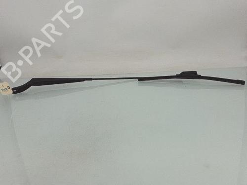 Used Front windshield wiper arm Front windshield wiper arm PEUGEOT 208 I (CA_, CC_) 1.2 VTI 82 (82 hp) 28815895 28815895